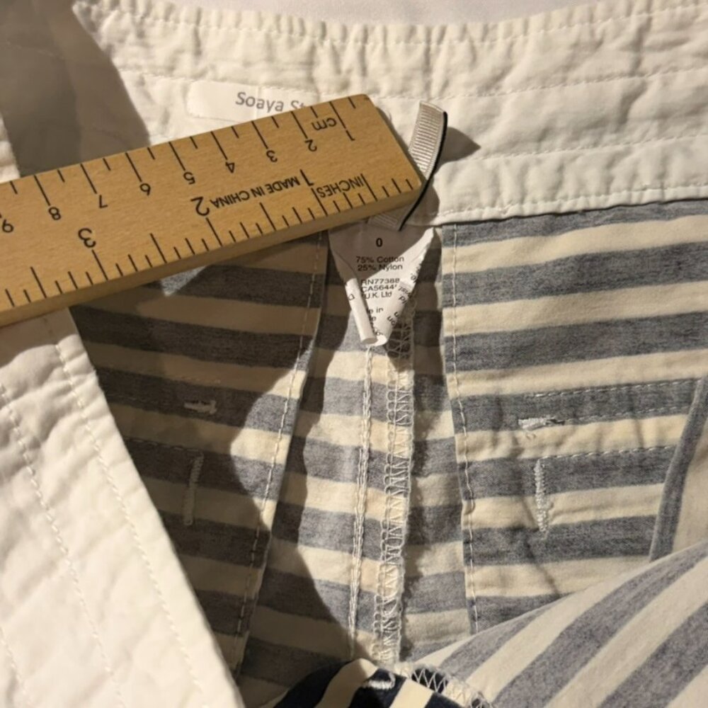 J.Crew Striped Shorts Women’s Size 0 Navy & White Nautical Summer Beach Casual - Picture 2 of 8